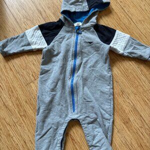 Armani Baby Romper Size 9 Months ADORABLE Boys Long Sleeve Blue Stripe LOGO
